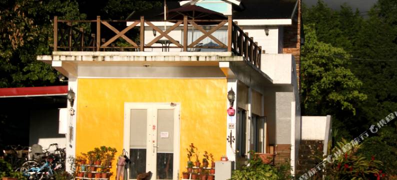 花莲发现树湖民宿图片