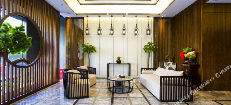 汇和酒店(长沙汽车西站梅溪湖东地铁站店)图片