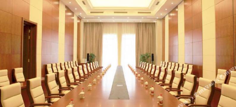 L海景度假公馆(三亚鸿洲国际店)图片