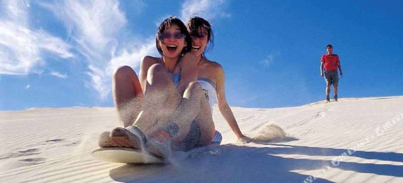 敦煌鸣沙大漠露营基地图片