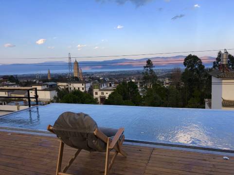 大理古城凡简客栈