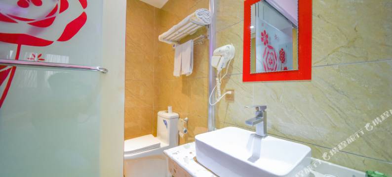 花香盛世酒店(成都城东客运中心站锦城逸景店)图片