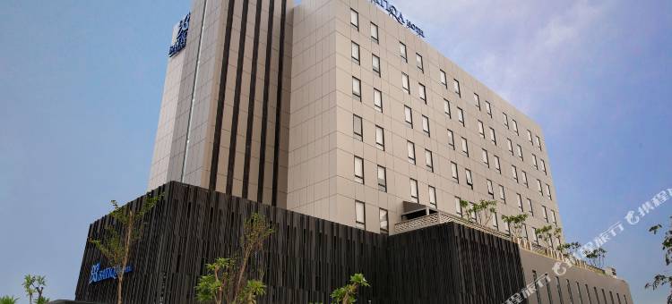 锡卡龙贾巴贝卡巴提卡酒店(Batiqa Hotel Jababeka Cikarang)图片
