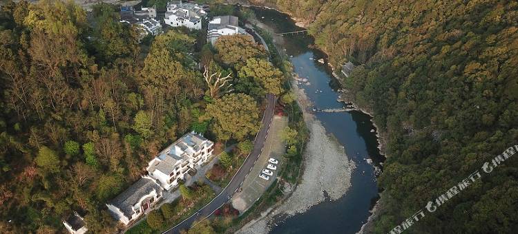 瑶里卧龙潭宾馆图片