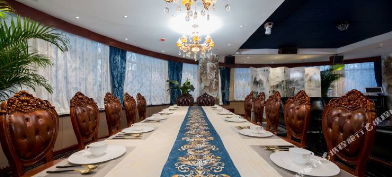 君华嘉惠酒店(青岛金沙滩度假区太行山路地铁站店)图片