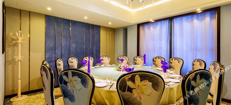 张掖天薇国际酒店(张掖高铁西站店)图片