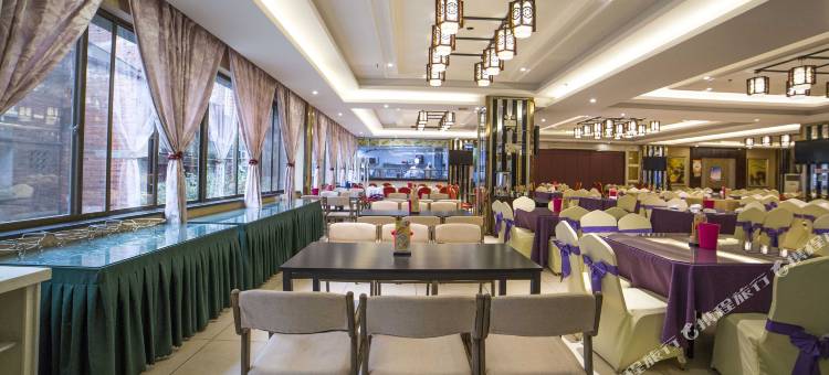 柏曼酒店(柳州马鞍山公园高铁站店)图片