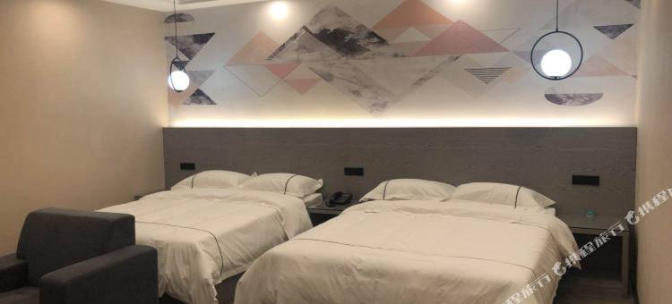 随县瞳然酒店图片