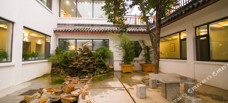 曲阜中影庭院酒店(三孔景区店)图片