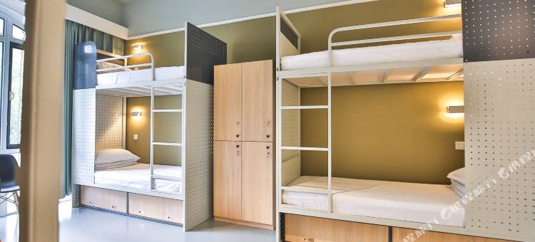 蓝乔青旅酒店(大连北站华南广场店)图片