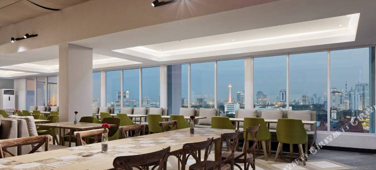 麦克斯万酒店@雅加达白金哈亚乌鲁克(MaxOne Platinum Hayam Wuruk)图片