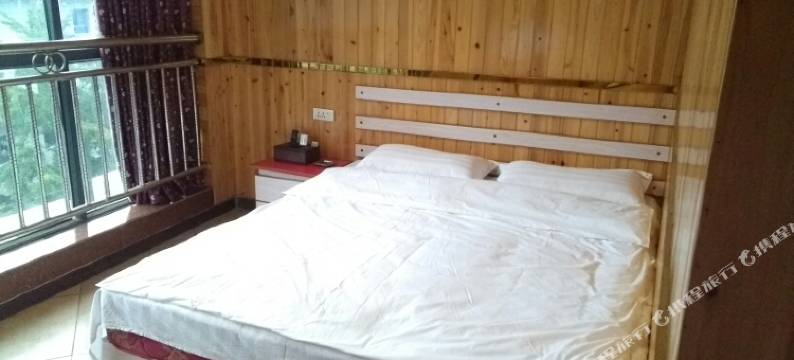 重庆欧芳宾馆(偏岩古镇店)图片