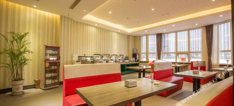 摩登精致酒店(内乡县衙广场店)图片
