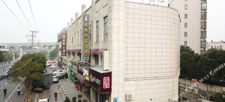 素柏·云酒店(上海万达广场通河新村地铁站店)图片
