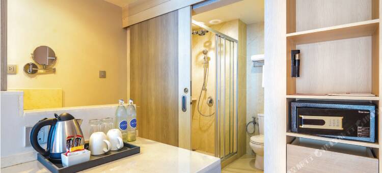 普吉岛蒂瓦娜芭东华美达酒店(Ramada by Wyndham Phuket Deevana Patong)图片