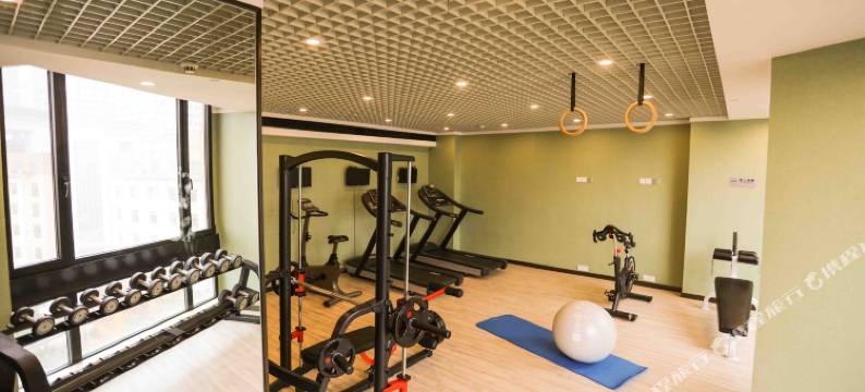 西安水晶岛酒店(省体育馆地铁站高新万达ONE店)图片