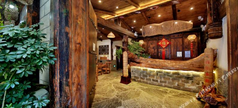 梦回湘西主题客栈(张家界天门山店)图片