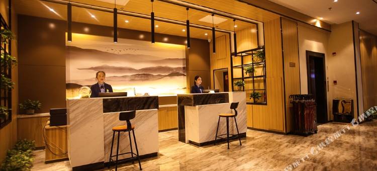 H水晶酒店(山阳店)图片