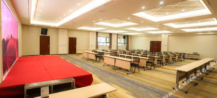 速8酒店(遂宁西山路高铁站店)图片