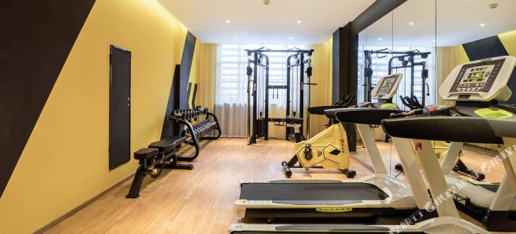 广州花都广场地铁站曙光大道亚朵酒店图片