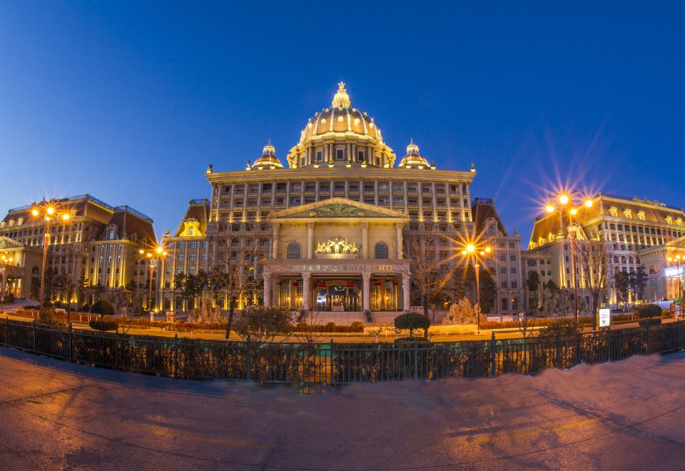 蓬莱欧乐堡骑士度假酒店外景图