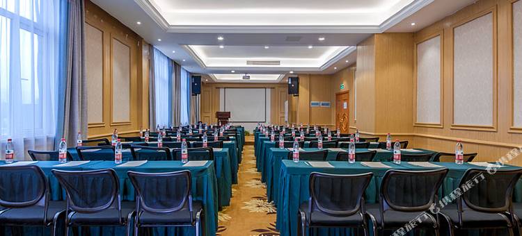 维也纳酒店(恩施土司城航空大道店)图片