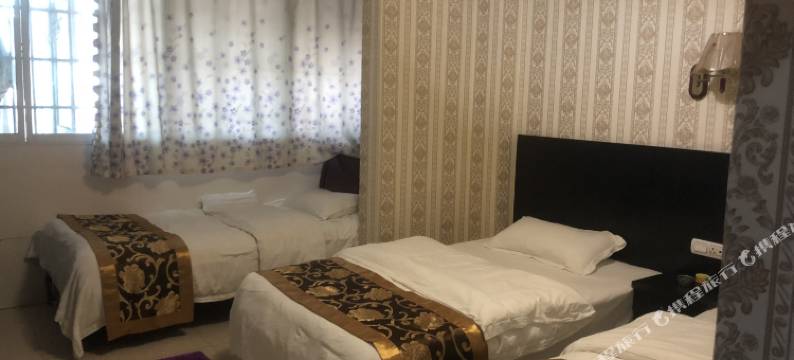 云都商务酒店(都匀沸城公寓店)图片