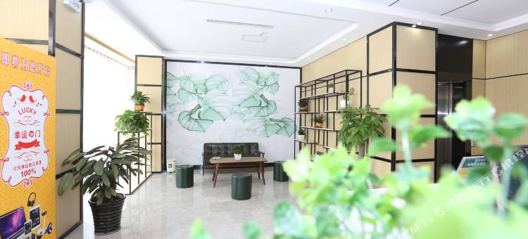 启元铂爵精选酒店(禹州新体育场店)图片