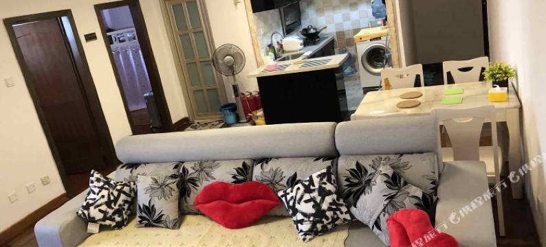 深圳万宁女生旅馆图片