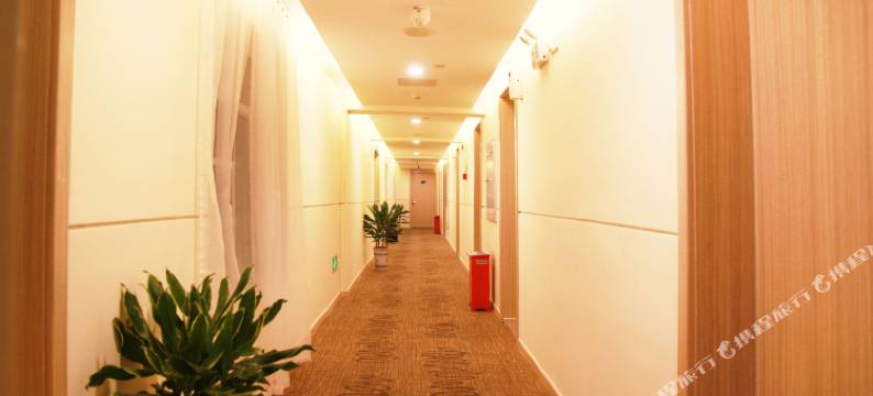 颐欣酒店(武汉汉口火车站长港路地铁站店)图片