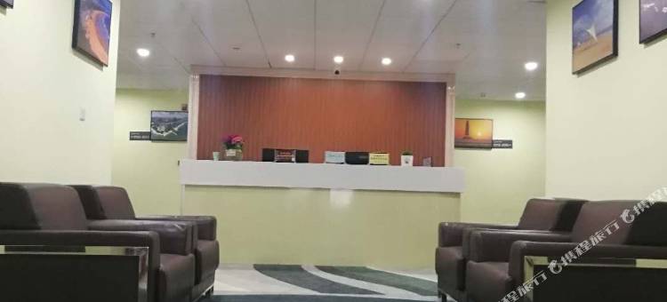 睿泊·云酒店(日照云海路大润发店)图片