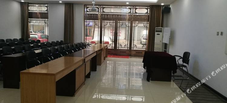 辽阳子晨商务宾馆图片