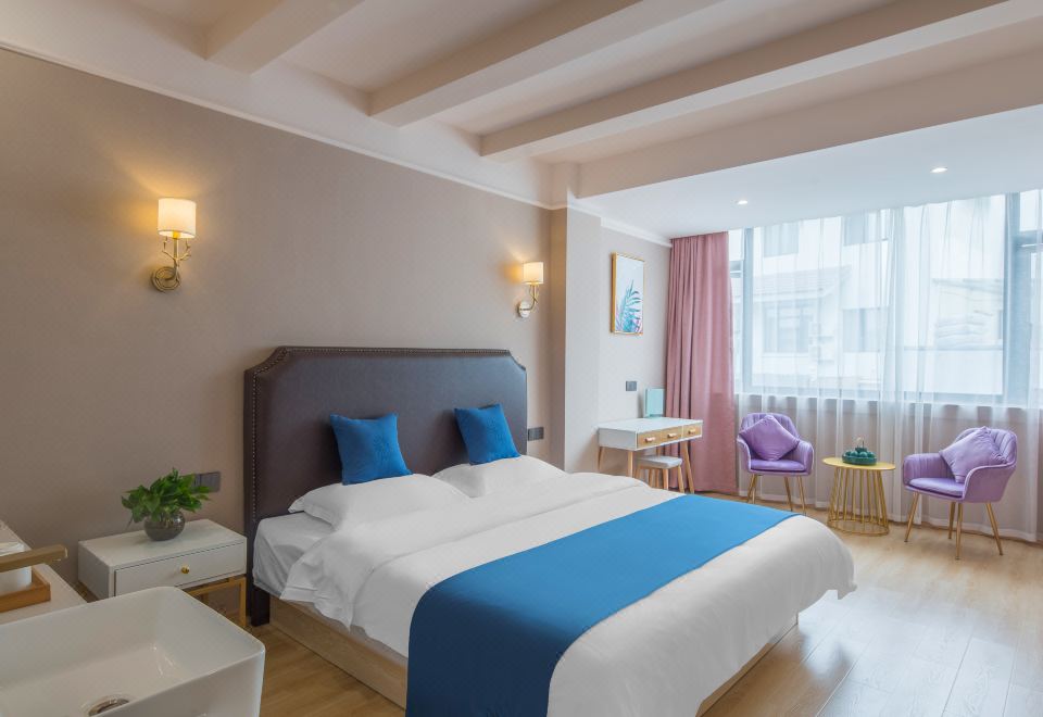 Hotel Falan Small Town Hotel Overview