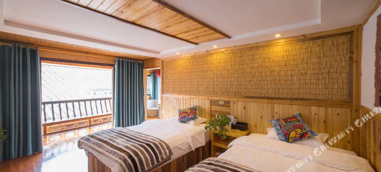 Q加·雷山西江枫叶蝴蝶度假酒店图片