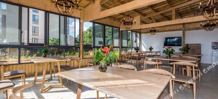 四叶草酒店(西秀区政府店)图片