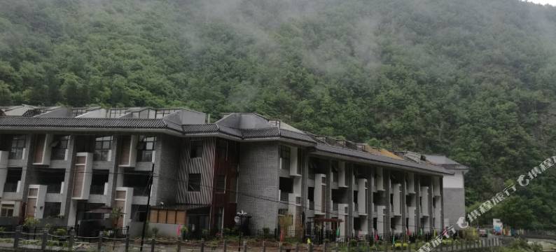 宁陕燕子民宿图片