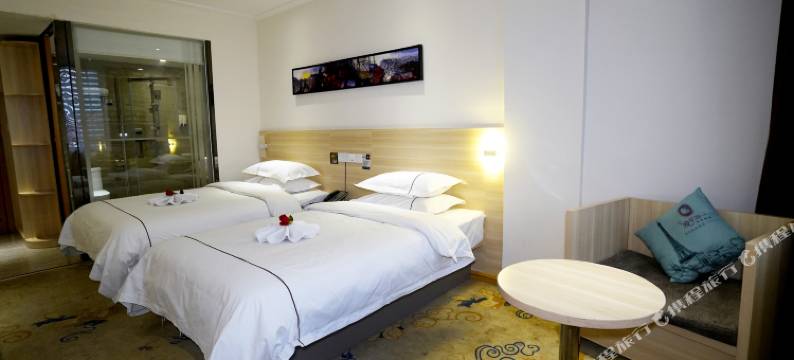 爱琴海商务酒店(随州舜井大道澳门街店)图片