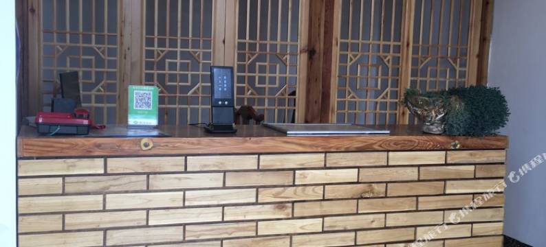 安宁乡韵艺术客栈图片