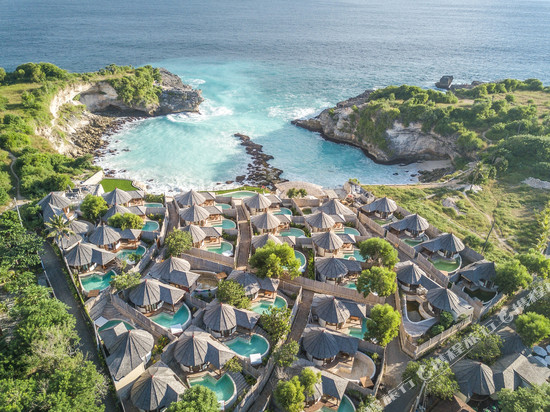 蓝色环礁湖阿维亚别墅