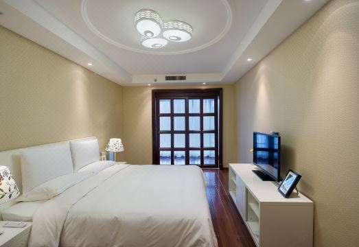BaiFuYi HotelHotel Overview
