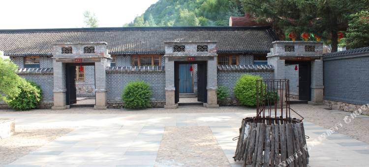 宁城松枫山庄图片