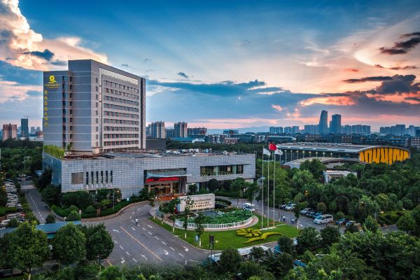 云南丽水云泉大酒店