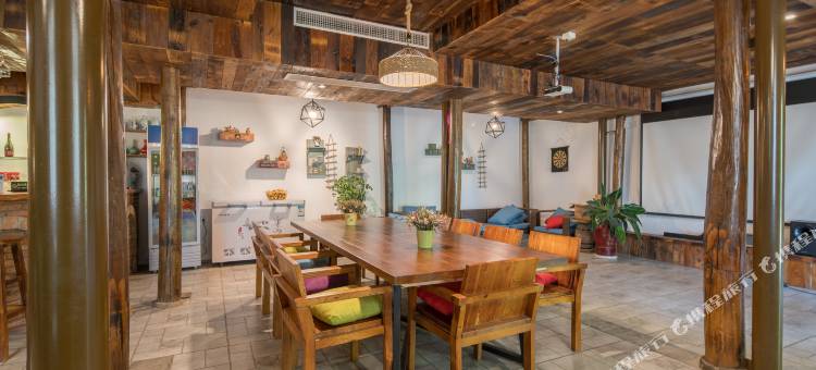 花筑·安吉此山中民宿(HELLO KITTY乐园店)图片