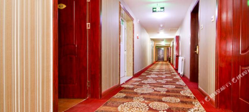 鸿瑞商务酒店(西安城市运动公园北客站店)图片