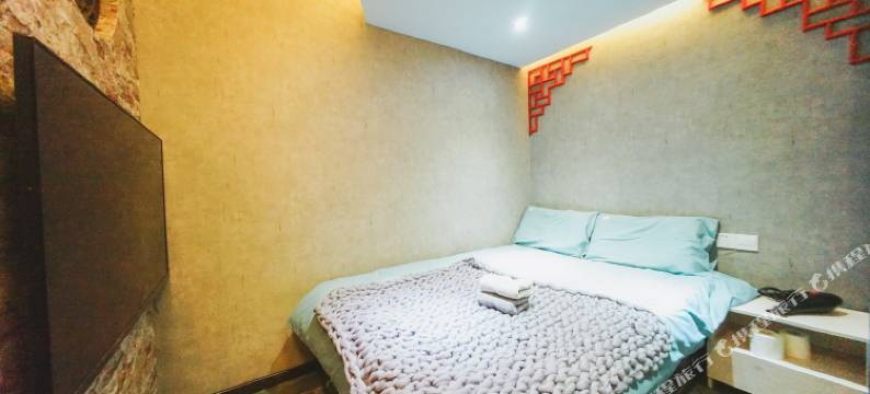 上海外滩城隍庙民宿rainbow的家(33号店)图片