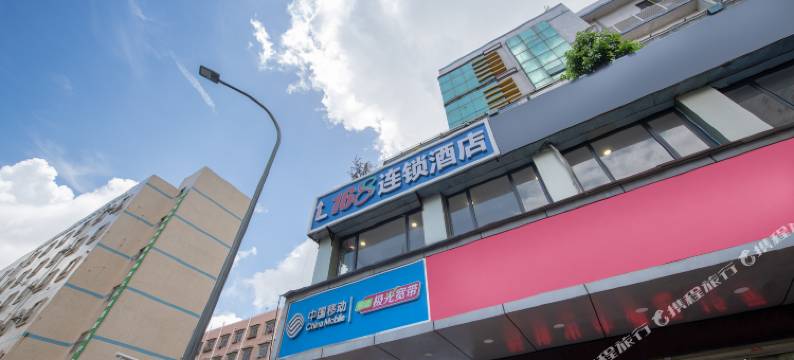 168连锁酒店(深圳莲塘地铁站店)图片