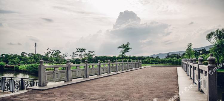 肇庆湖畔·山居民宿(七星岩牌坊店)图片