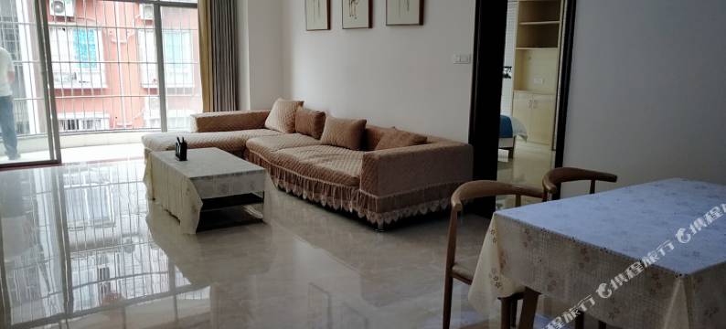 达州Smile民宿(3号店)图片