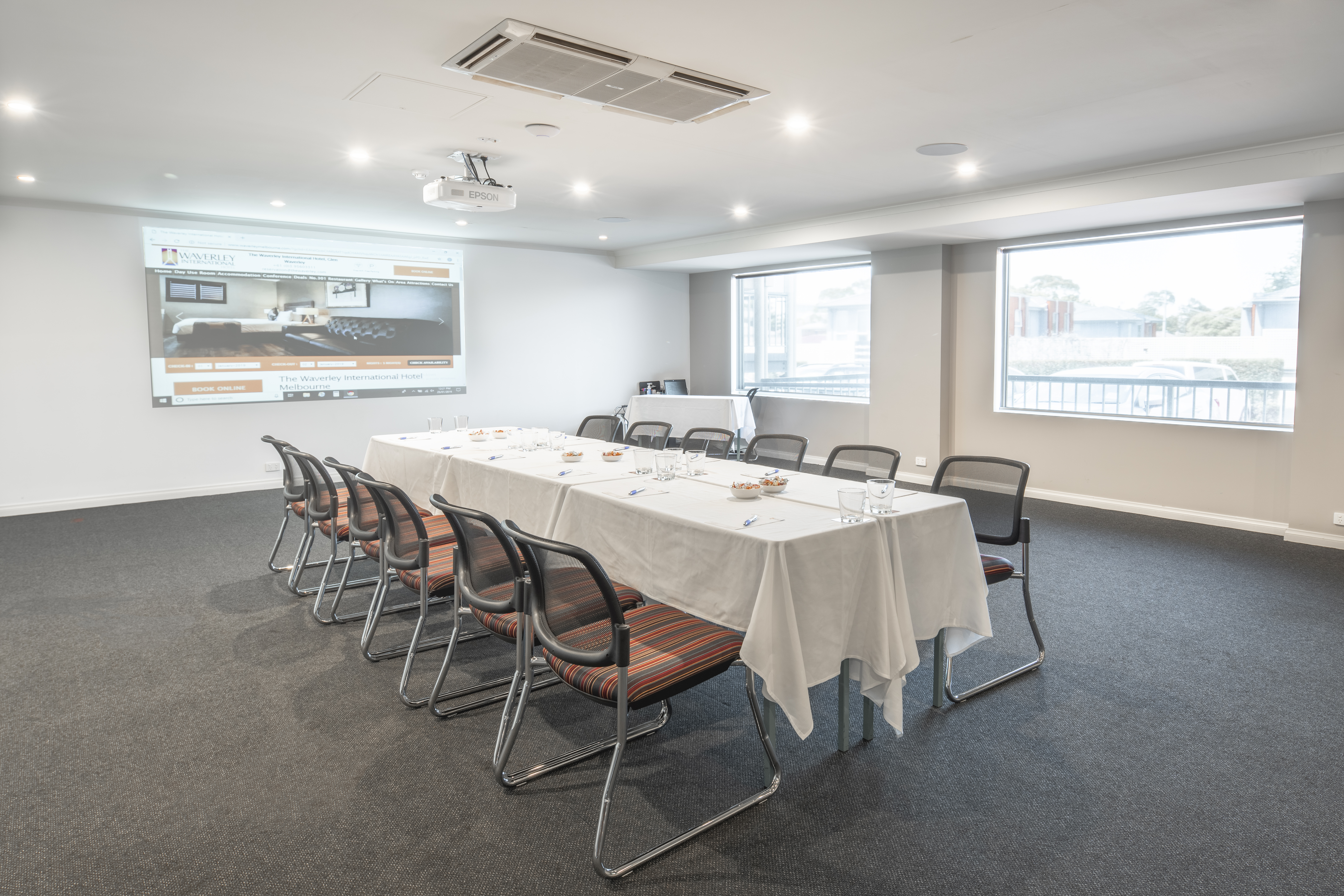 The Waverley International Hotel Over view