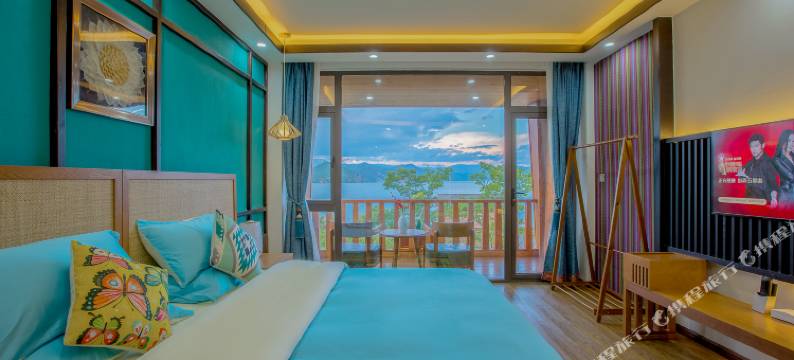 泸沽湖匠心湖畔酒店图片